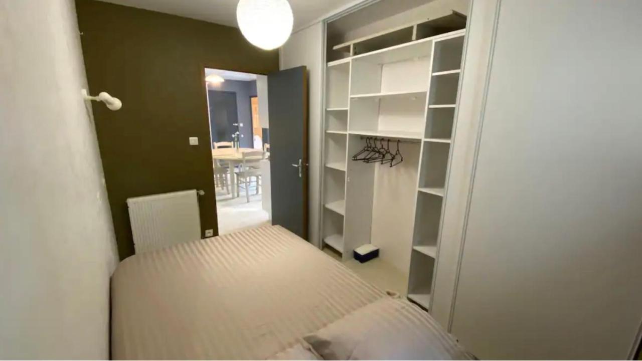 Appartement Aux Sources De La Chabanne Saint-Hilaire-les-Courbes Exteriör bild