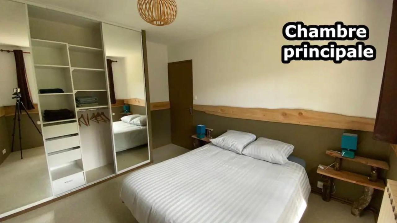 Appartement Aux Sources De La Chabanne Saint-Hilaire-les-Courbes Exteriör bild